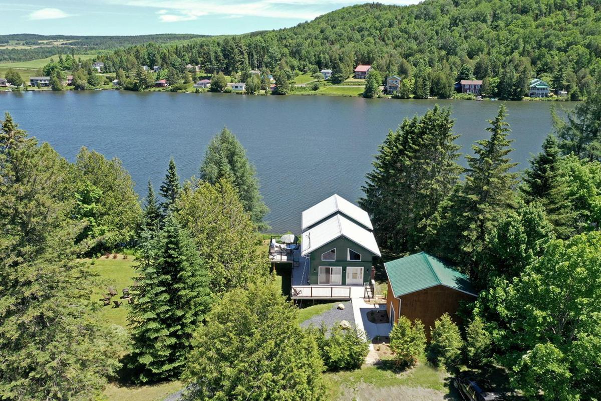 Bed and Breakfast Ranch St-Hubert Saint-Hermenegilde Екстер'єр фото