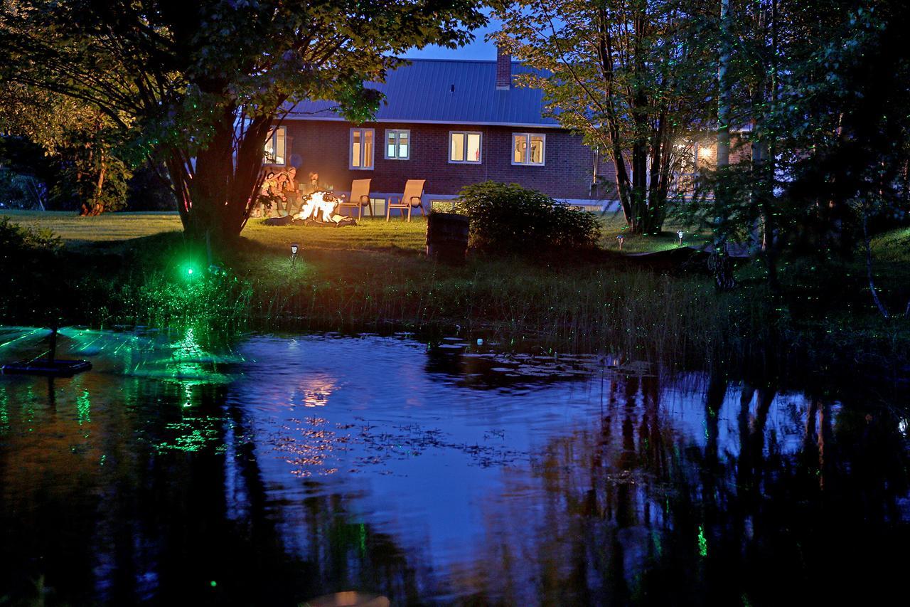 Bed and Breakfast Ranch St-Hubert Saint-Hermenegilde Екстер'єр фото