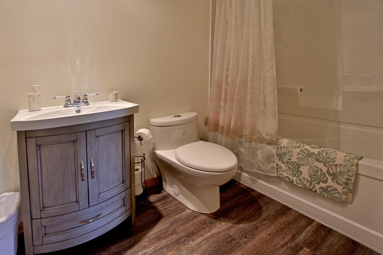 Bed and Breakfast Ranch St-Hubert Saint-Hermenegilde Екстер'єр фото